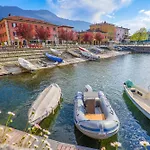 Casa Carlo 아파트 콜리코